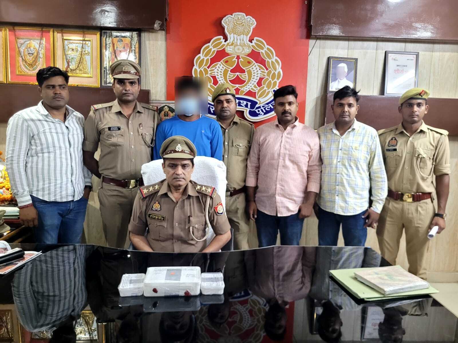 वाराणसी: लंका पुलिस ने 5 दिन में सुलझाया हत्याकांड, मुख्य आरोपी पिस्टल समेत गिरफ्तार.